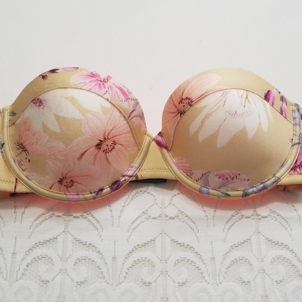 Triangl cream floral bikini top, S+